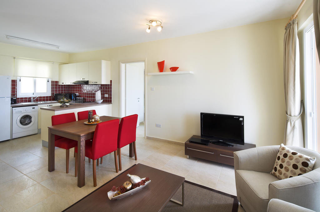 Aparthotel Club St. George (Adults Only) à Trimitusa Extérieur photo